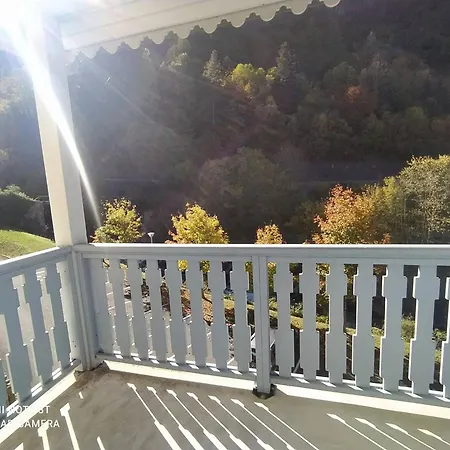 Appartement Confort Et Vue Montagne : 2 à - Fr-1-812-61 *